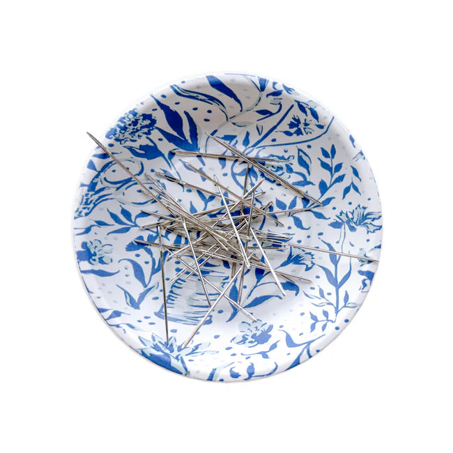 Blue Needlepoint Print Magnetic Ort Bowl